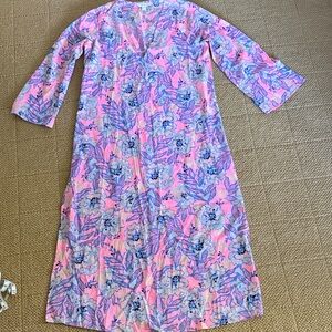 Lilly Pulitzer Cover up size L Pink Floral V-Neck Maxi Dress